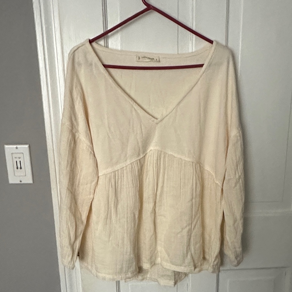 Lucky Brand Cream V-Neck Blouse
